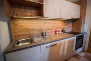 apartma panda podčetrtek kuhinja
