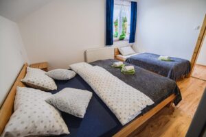 apartma panda podčetrtek spalnica1 1